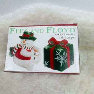 Fitz and Floyd Salt and Pepper Shaker Snowman and Present